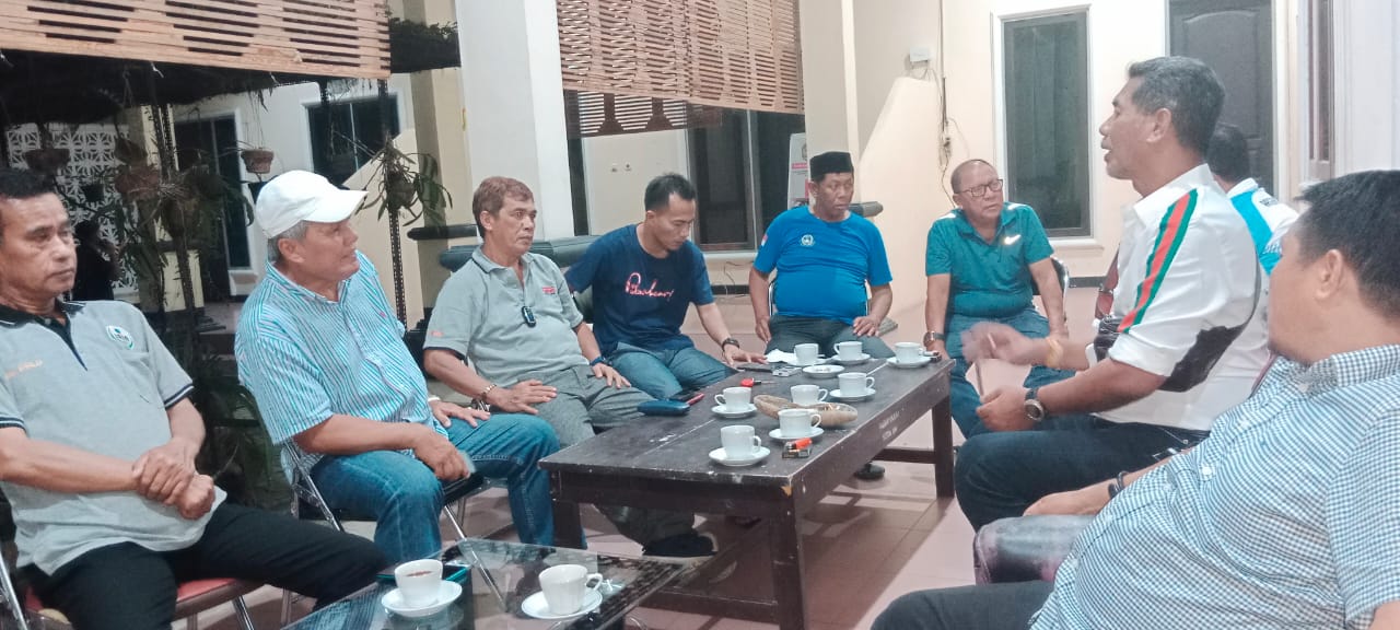 Ismail Pangeran Ditunjuk Jabat Plt Ketua Askab Pssi Parimo Sultengterkini