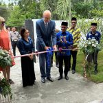 photo_6075427155581453901_y