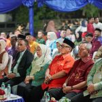 photo_6134122956037671605_y