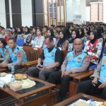 photo_6176837041451550726_y