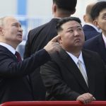 potret-akrab-kim-jong-un-dan-putin-di-kosmodrom-vostochny-1_169