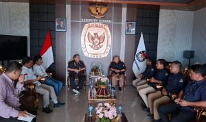 photo_6082120780507891042_y