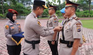 photo_6100128105206237060_y