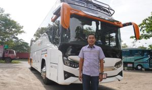 photo_6160952663253043325_y