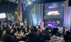 photo_6185784093984278445_y