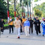 photo_6190713917576167953_y