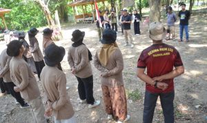 photo_6233182348040586863_y