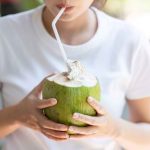 manfaat-air-kelapa-untuk-kesehatan-0-alodokter