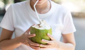 manfaat-air-kelapa-untuk-kesehatan-0-alodokter
