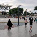 photo_6052942610948623217_y