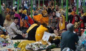 photo_6309602400494357290_y