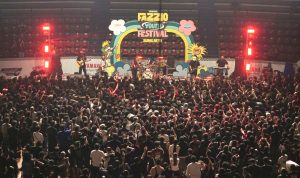 photo_6318888940127062943_y