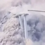 baru-diresmikan-jembatan-hongqi-757-meter-di-china-runtuh-syx