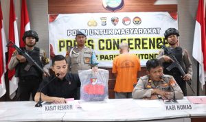 photo_6102509381107780419_y