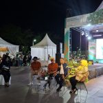 photo_6109643175757548533_y