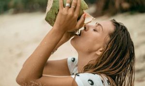 air-kelapa-foto-freepikcomkireyonokyuliya_169