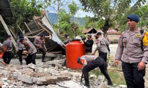 photo_6169959712187683632_y