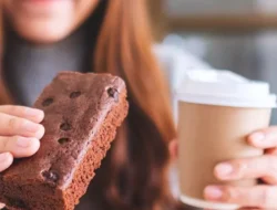 Makan Cokelat Bisa Bikin Bahagia? Begini Faktanya dari Sisi Medis