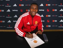 Rekrutan Baru, MU Resmi Datangkan Gelandang Muda Kolombia