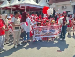 Ratusan Murid TK Meriahkan Parade Nuansa Merah Putih di Palu