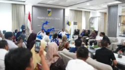 Gubernur Sulteng Tegaskan Peran Guru dan Nakes Sangat Vital Bagi Masyarakat